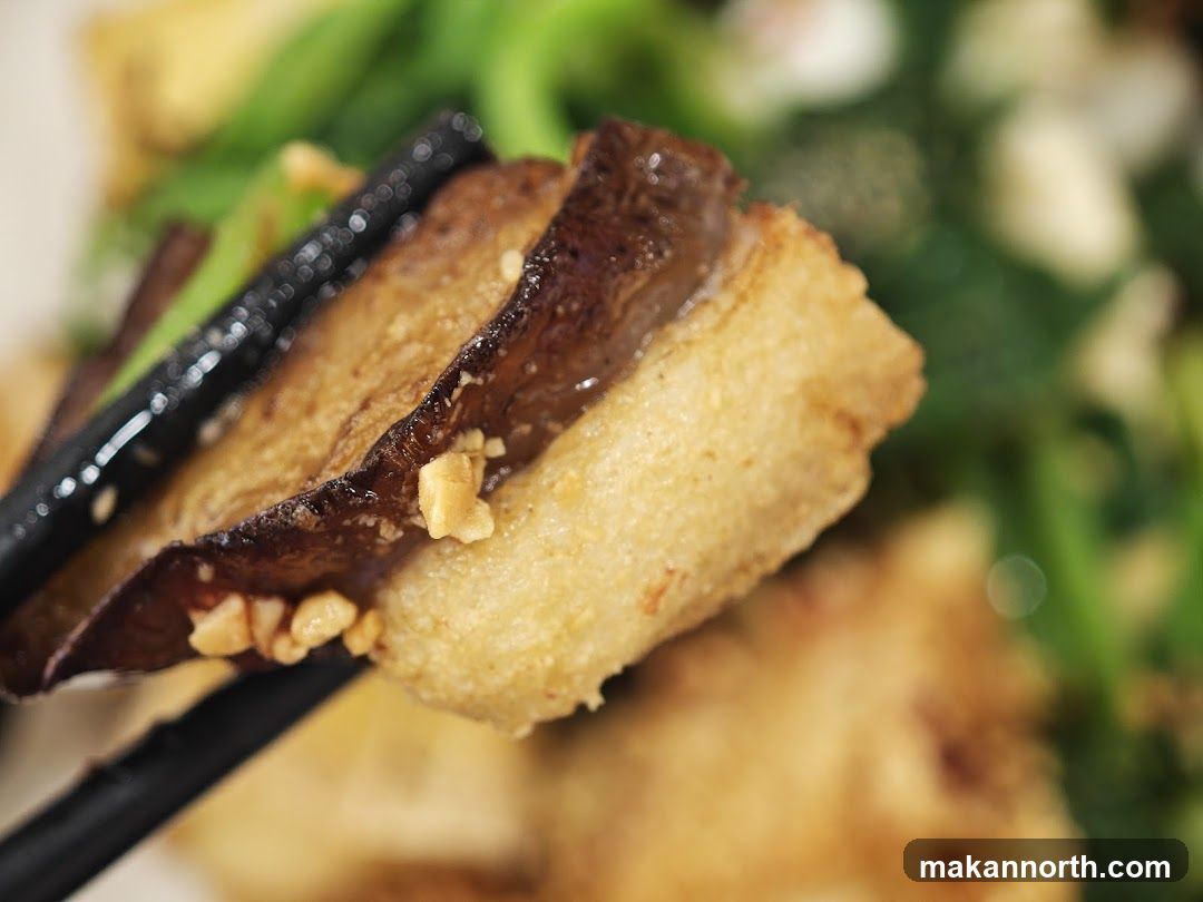 Fried Eggplant with Peanuts