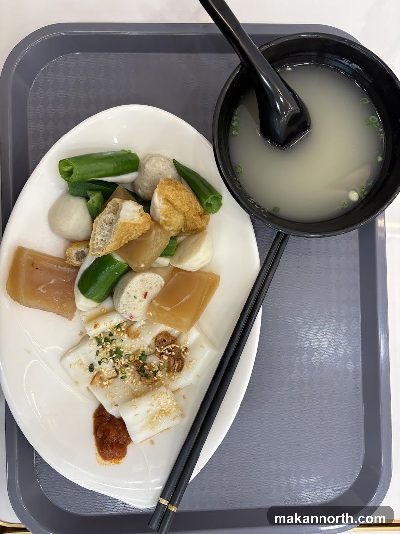 Chee Cheong Fun with Soup and Sides
