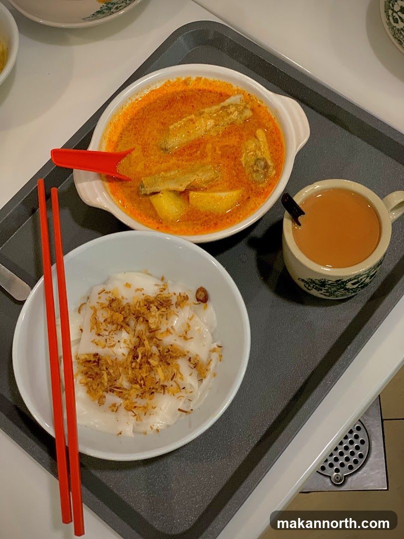 Curry Noodles and Drink
