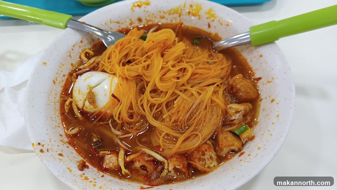 Noodle Soup with Egg and Tofu