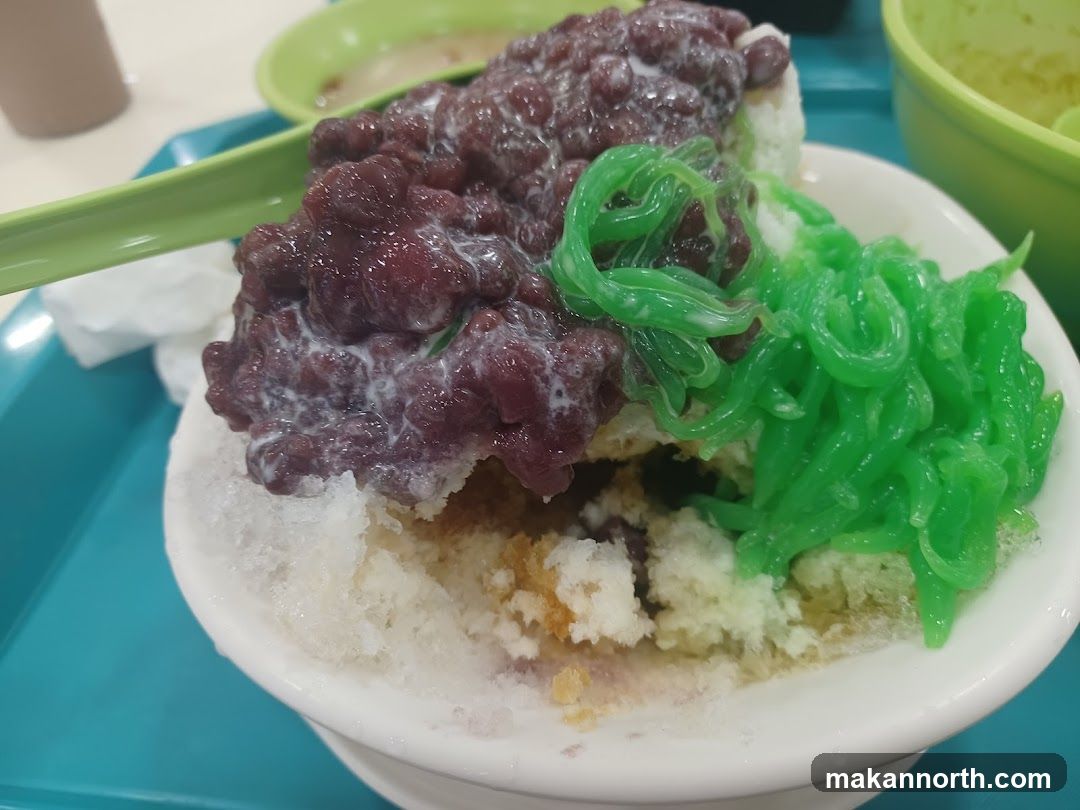 Dessert with Red Beans and Green Jelly