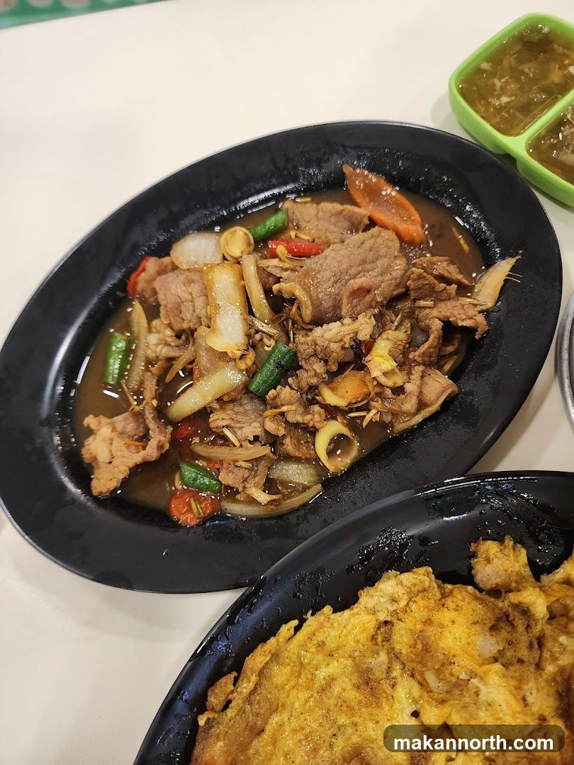 Stir-fried Beef and Omelette