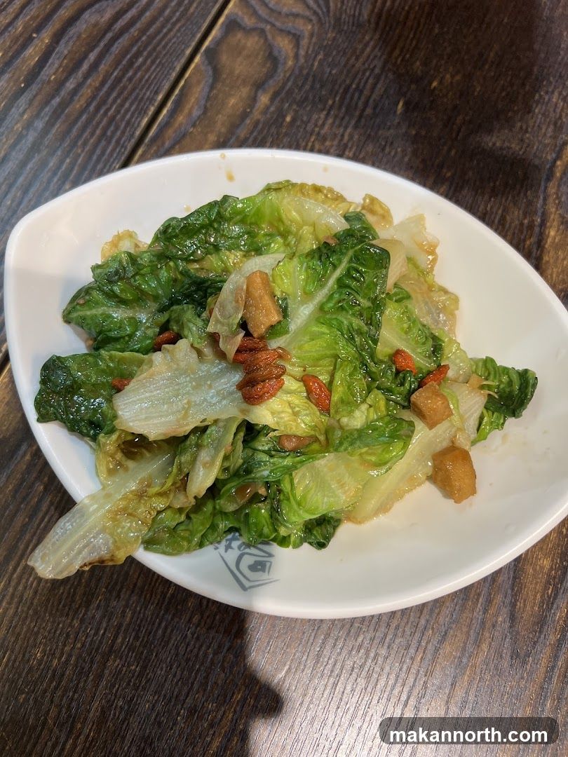 Stir-fried Lettuce with Goji Berries