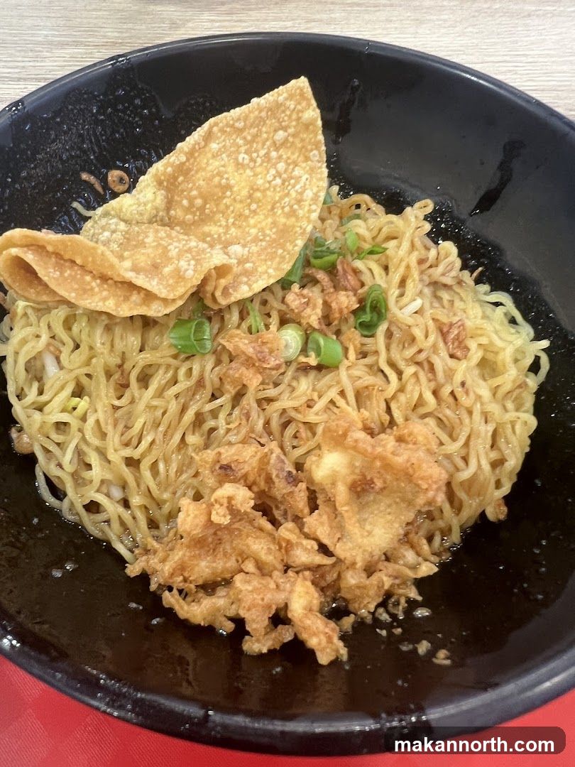 Noodles with Crispy Toppings