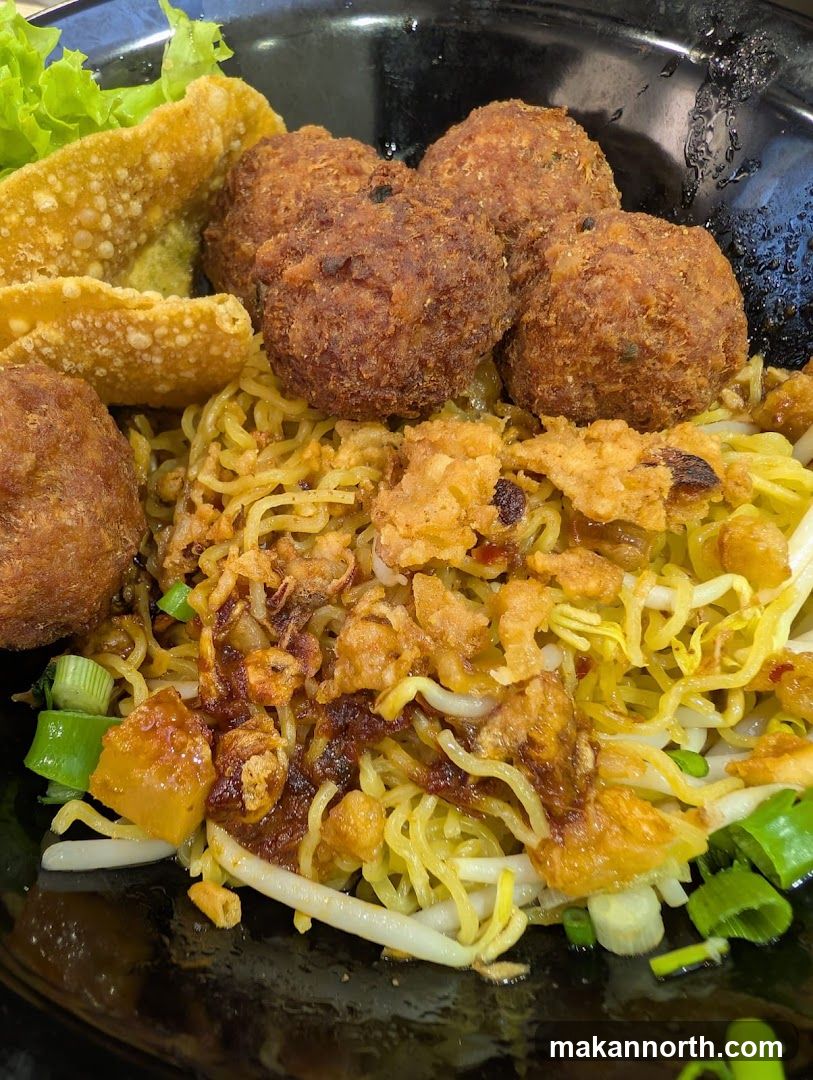 Noodle Dish with Meatballs and Wontons