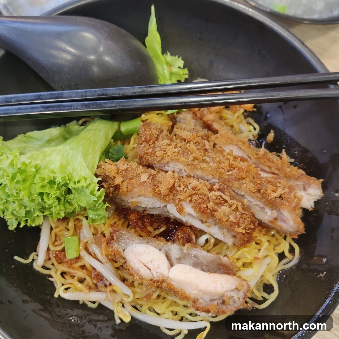 Noodles with Fried Chicken