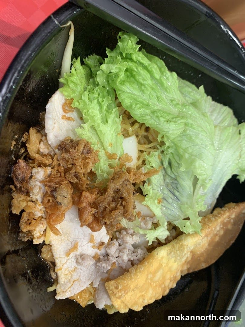Noodles with toppings