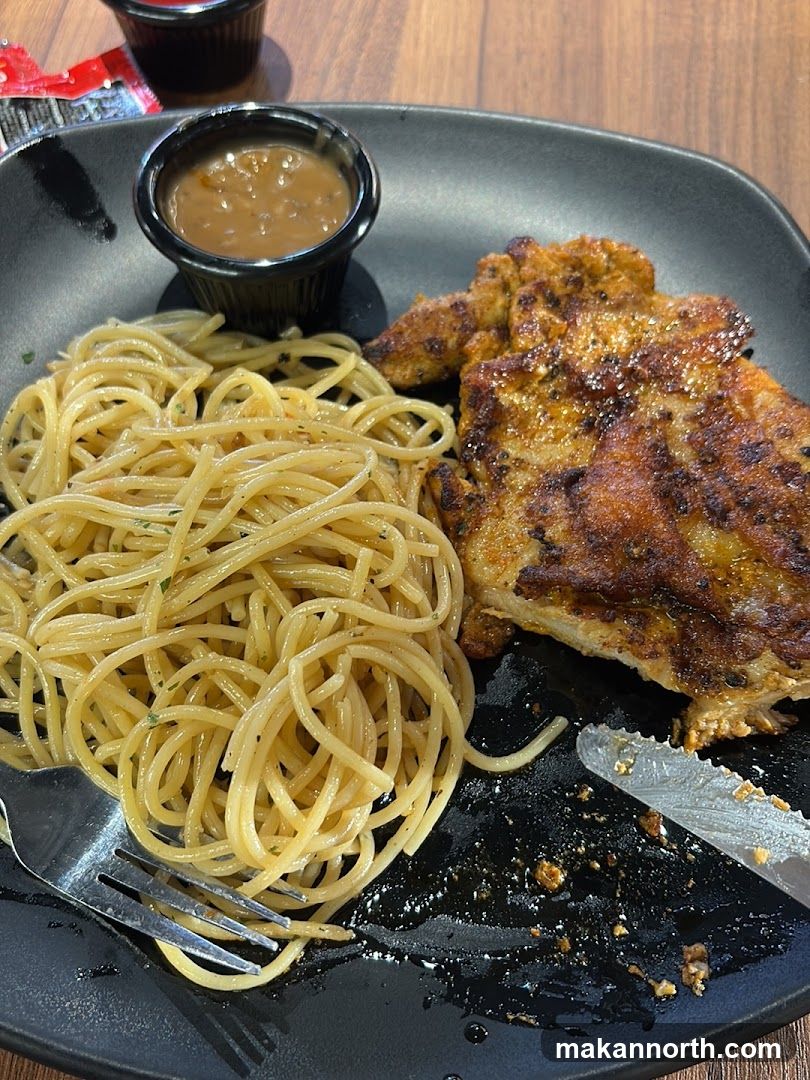 Grilled Chicken with Spaghetti