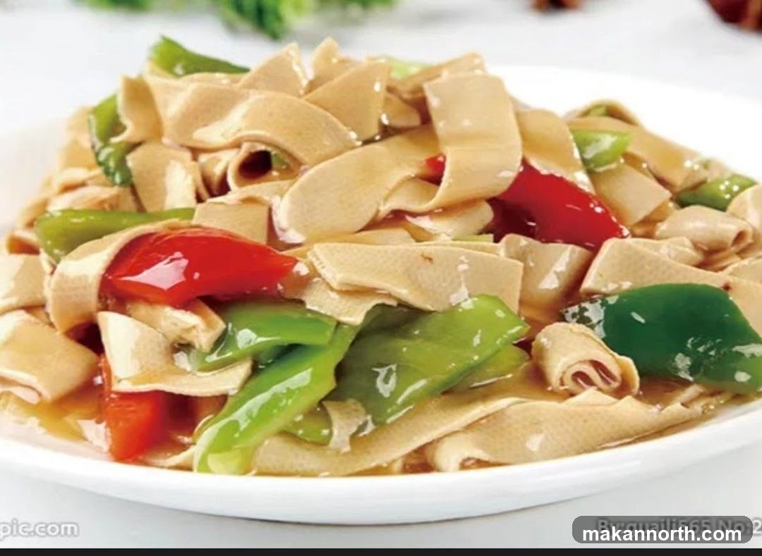 Stir-fried Tofu Skin with Peppers