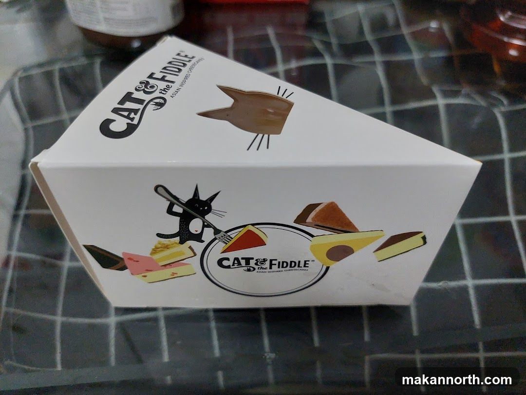 Cat & the Fiddle Cheesecake Box