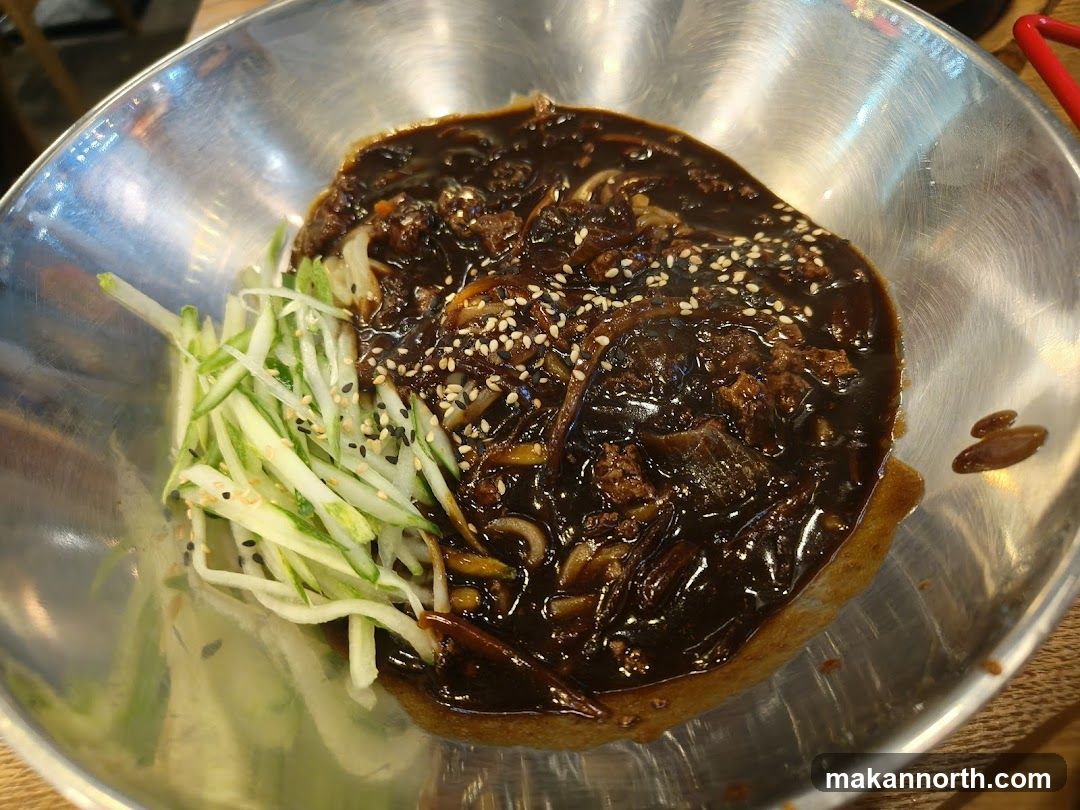 Jajangmyeon