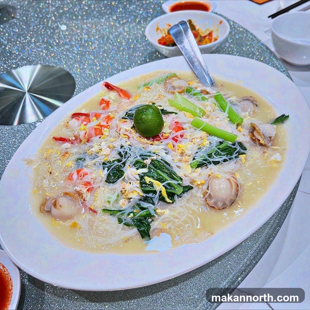 Seafood Noodles
