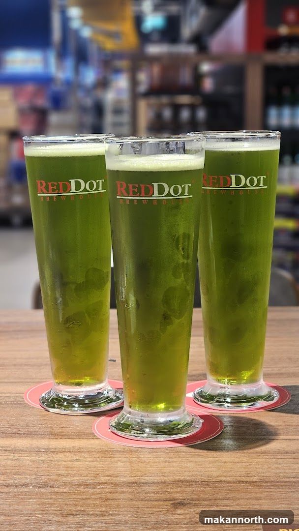 Three glasses of green beer