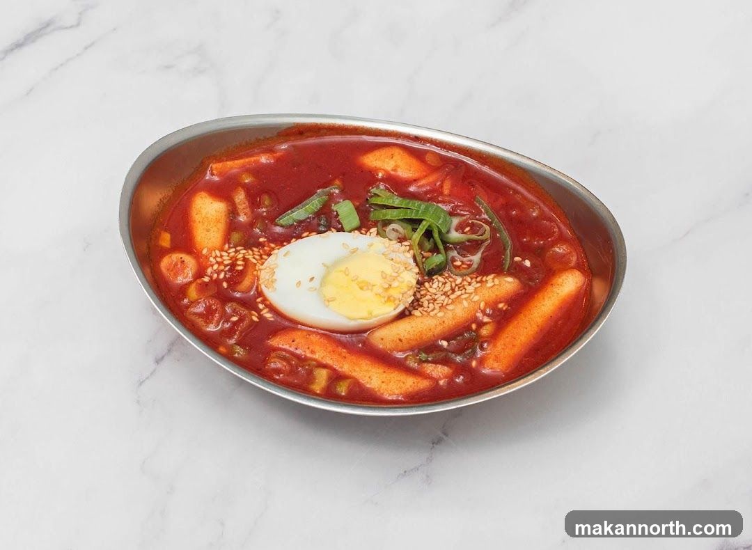 Tteokbokki with Egg