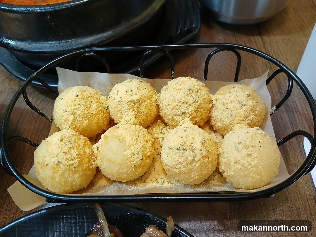 Fried Cheese Balls