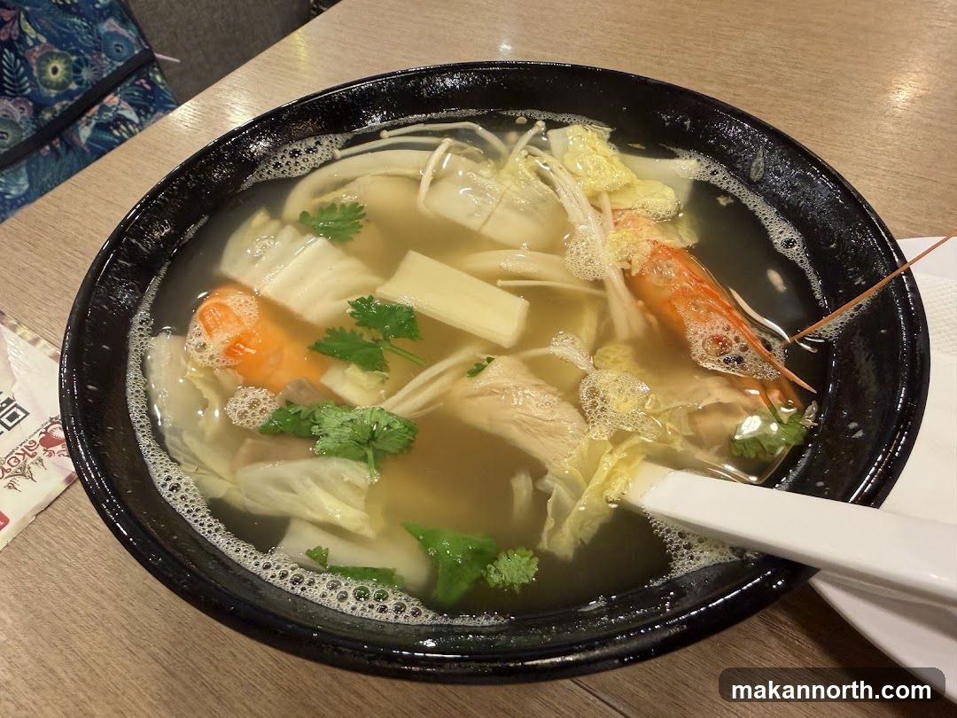 Soup with Shrimp and Vegetables