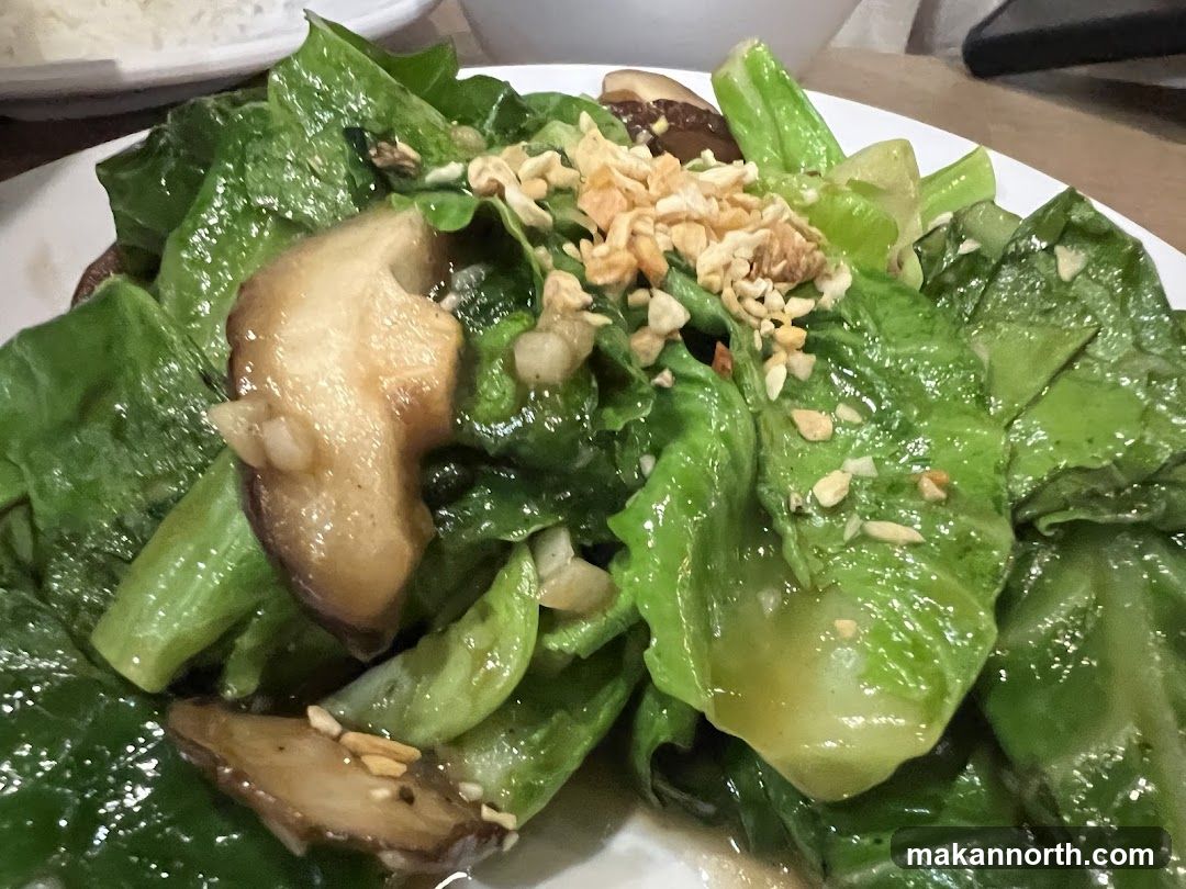Stir-fried Greens with Mushrooms
