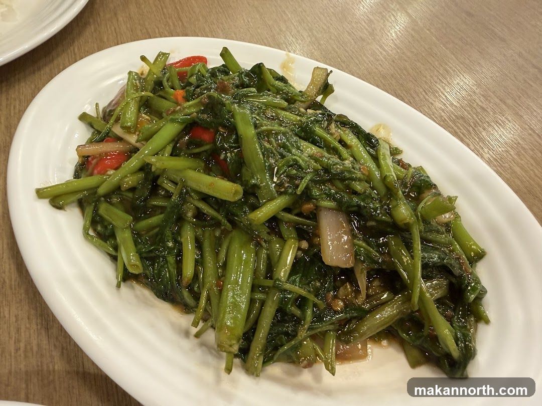 Stir-fried Water Spinach