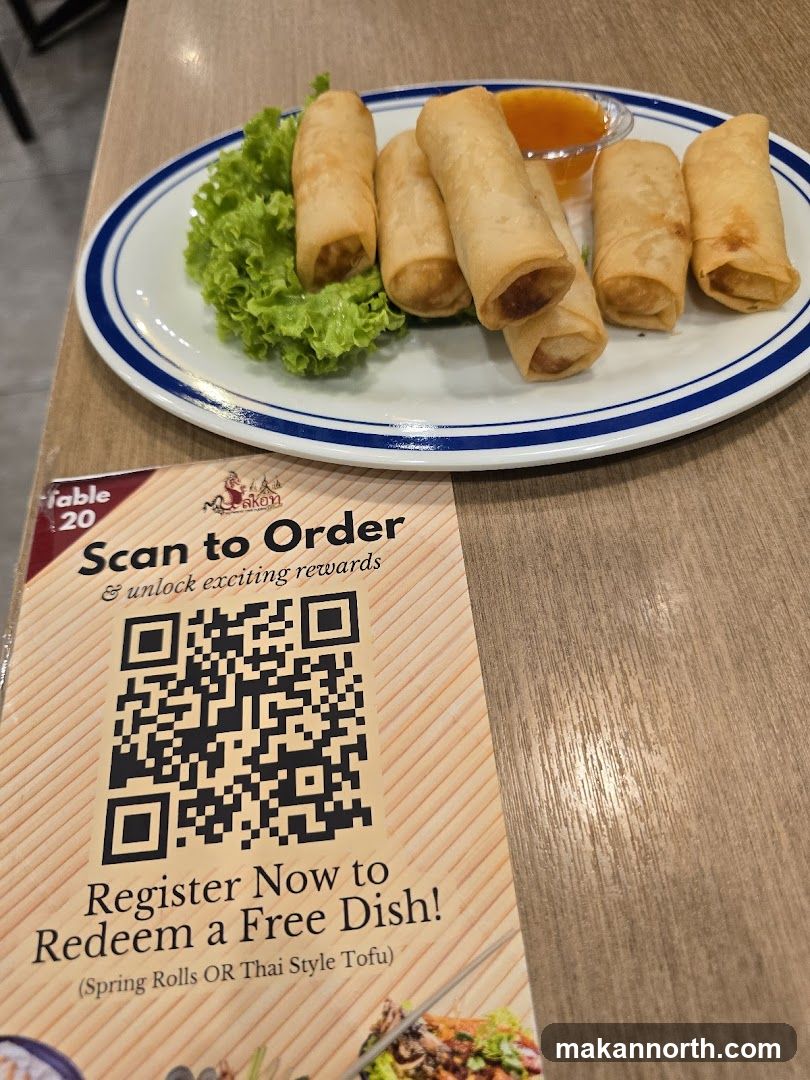 Spring Rolls with Dipping Sauce