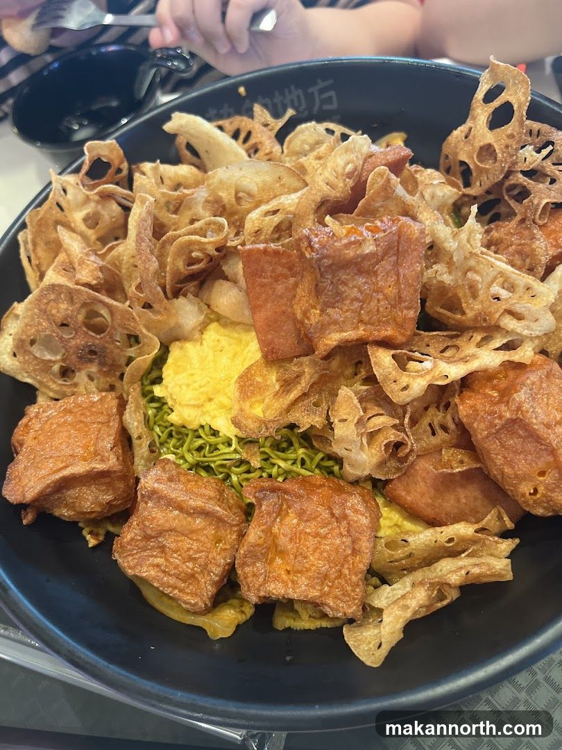 Noodle Dish with Fried Ingredients
