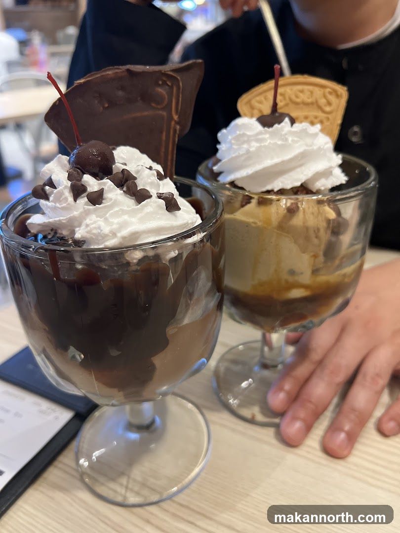 Dessert Sundaes