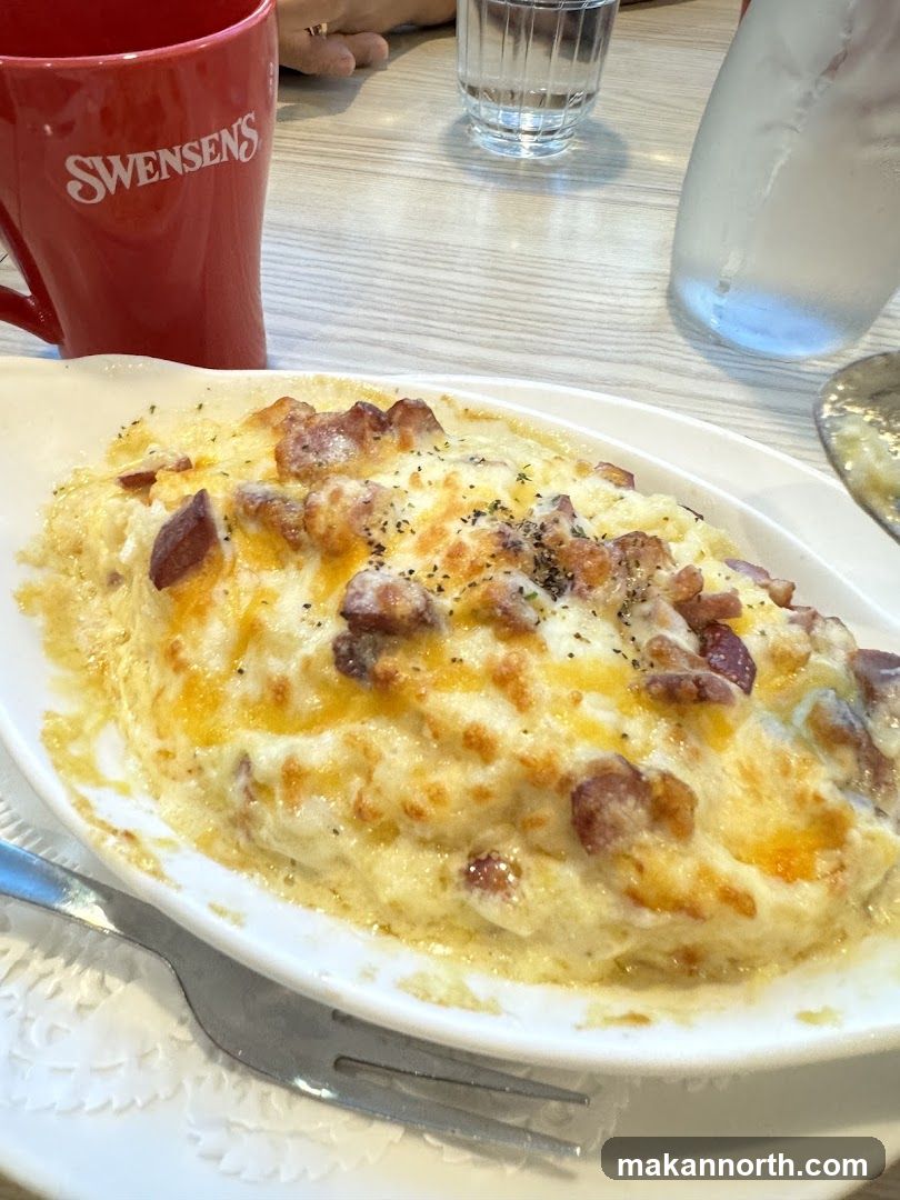 Baked Pasta Dish with Bacon and Cheese