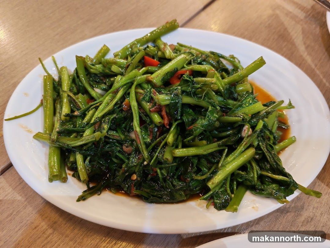 Stir-fried Water Spinach