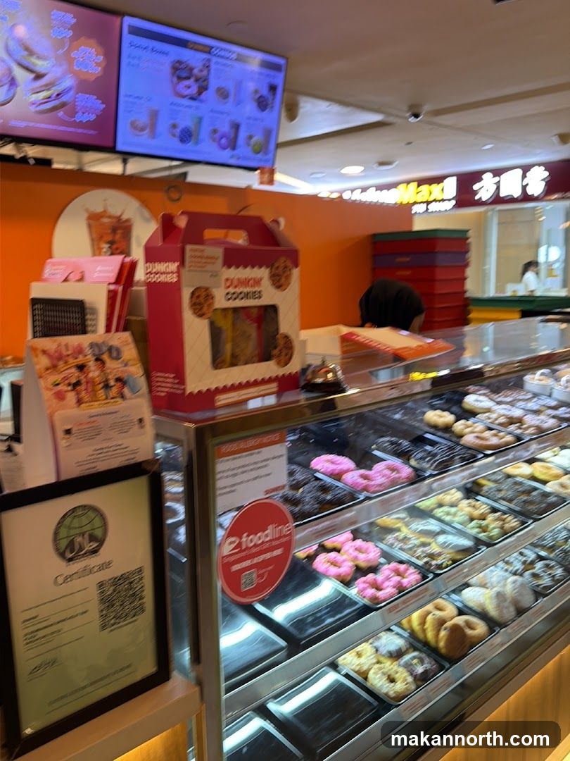 Dunkin' Sun Plaza