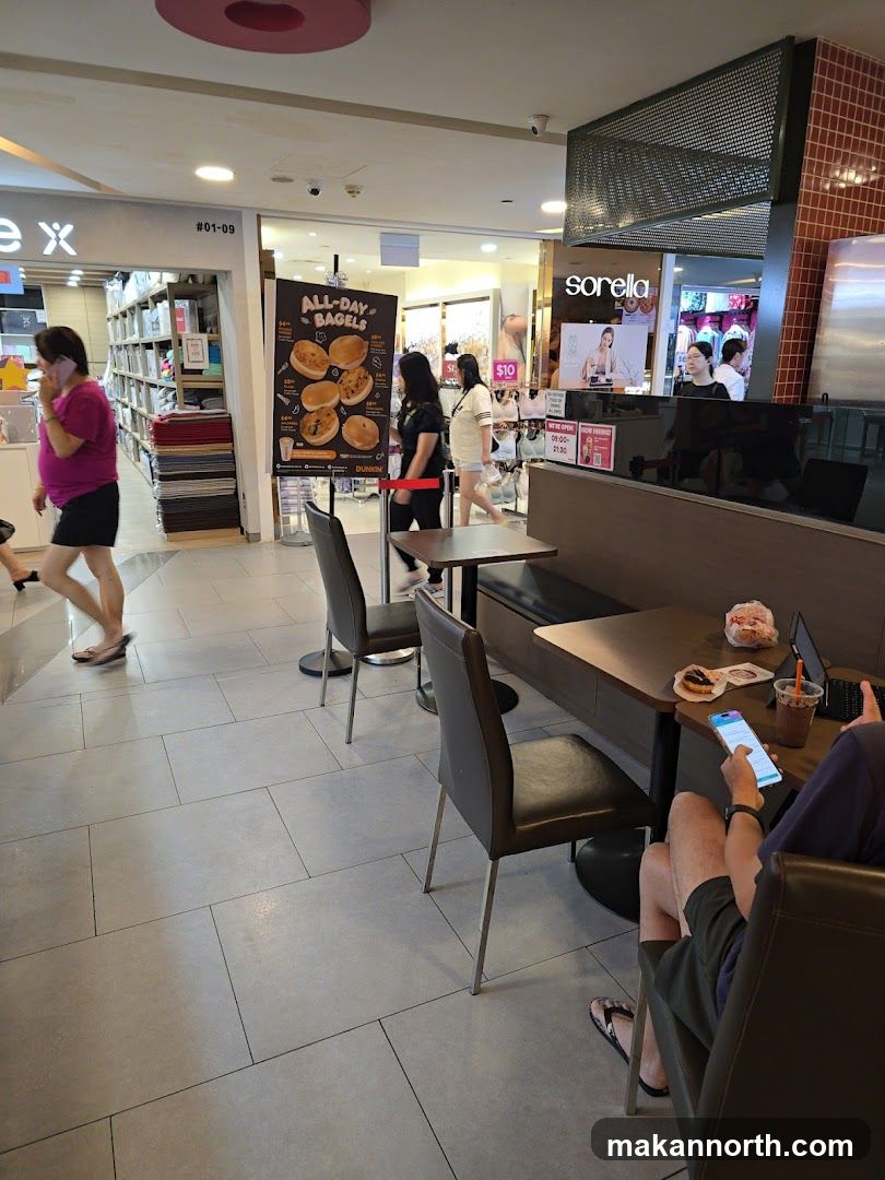 Dunkin' Sun Plaza