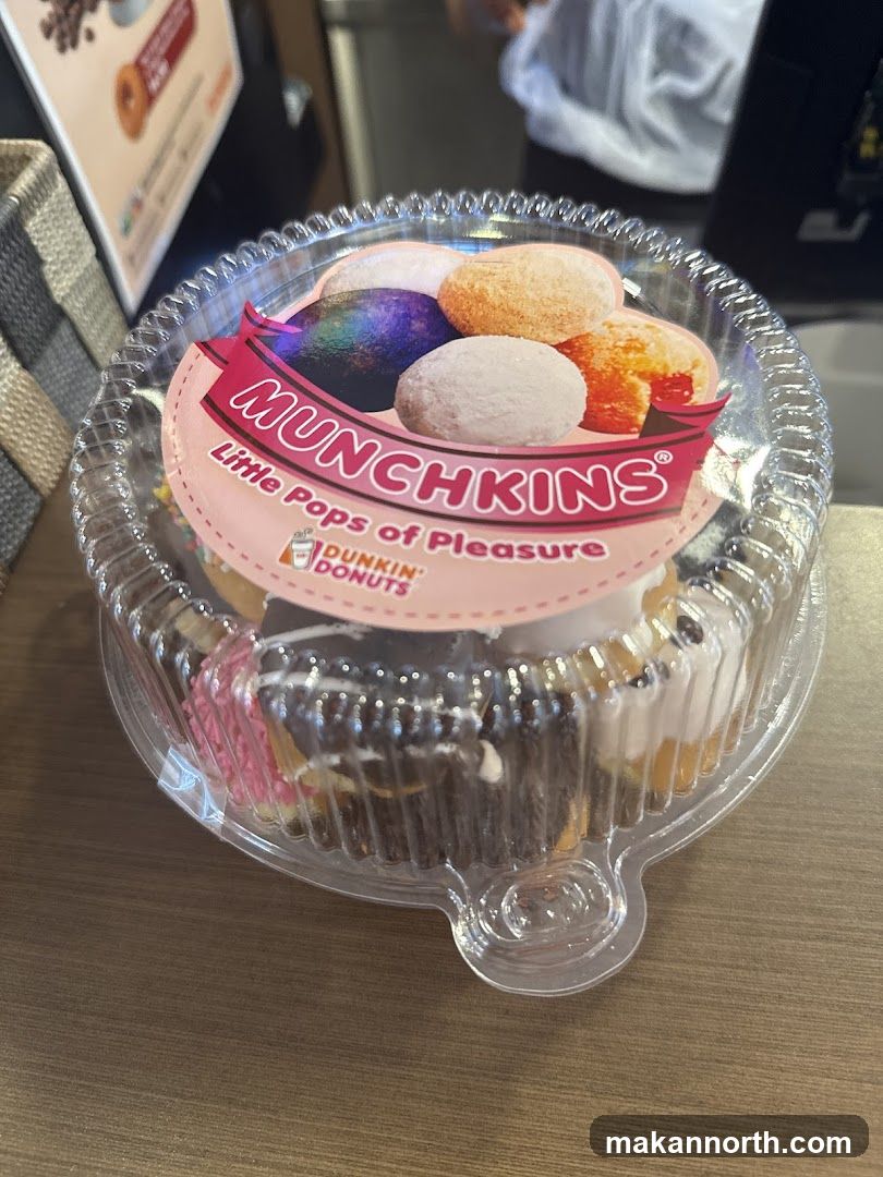 Dunkin' Donuts Munchkins