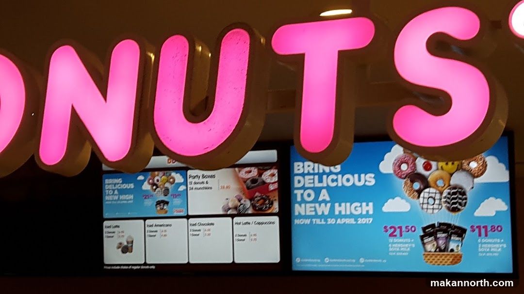Donuts Signage