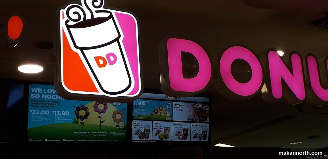 Dunkin' Donuts Signage and Menu