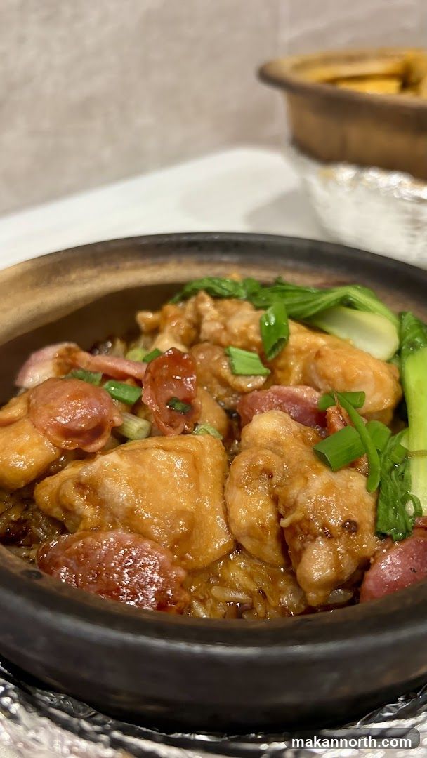Claypot Rice with Chicken and Sausage