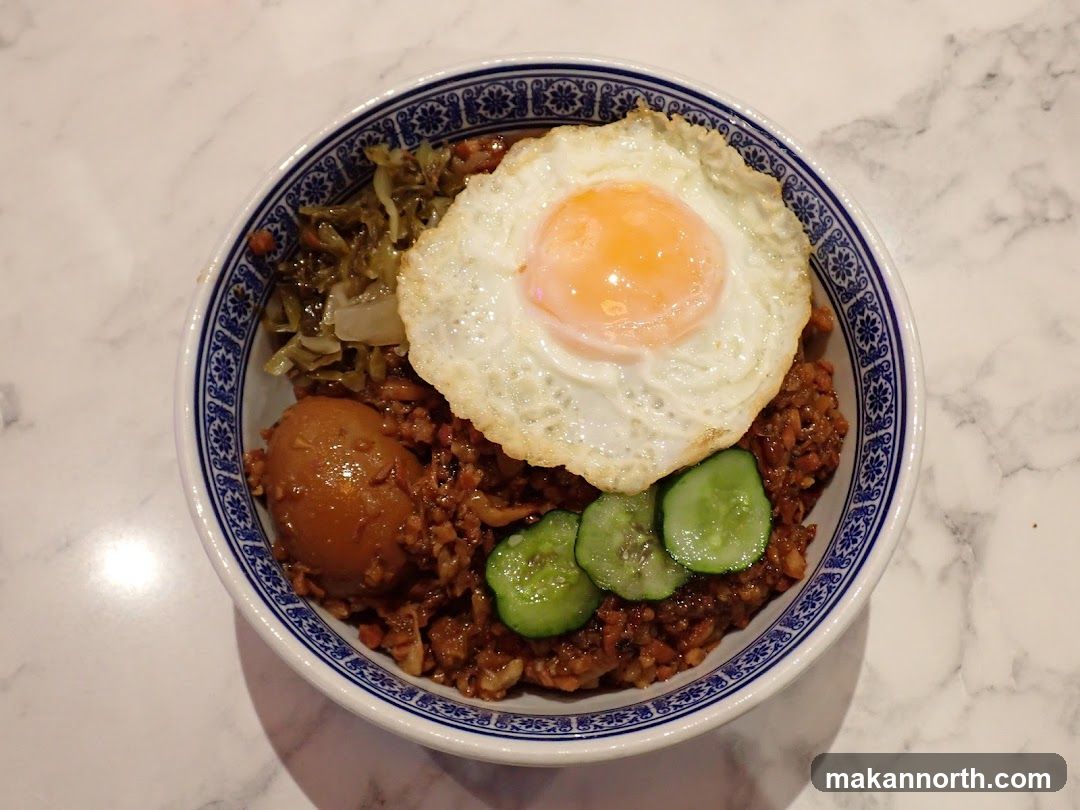 Braised Pork Rice with Fried Egg