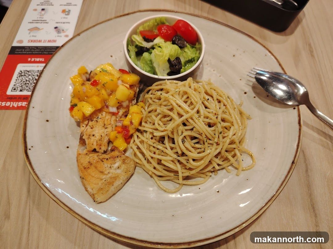 Salmon with Mango Salsa and Spaghetti