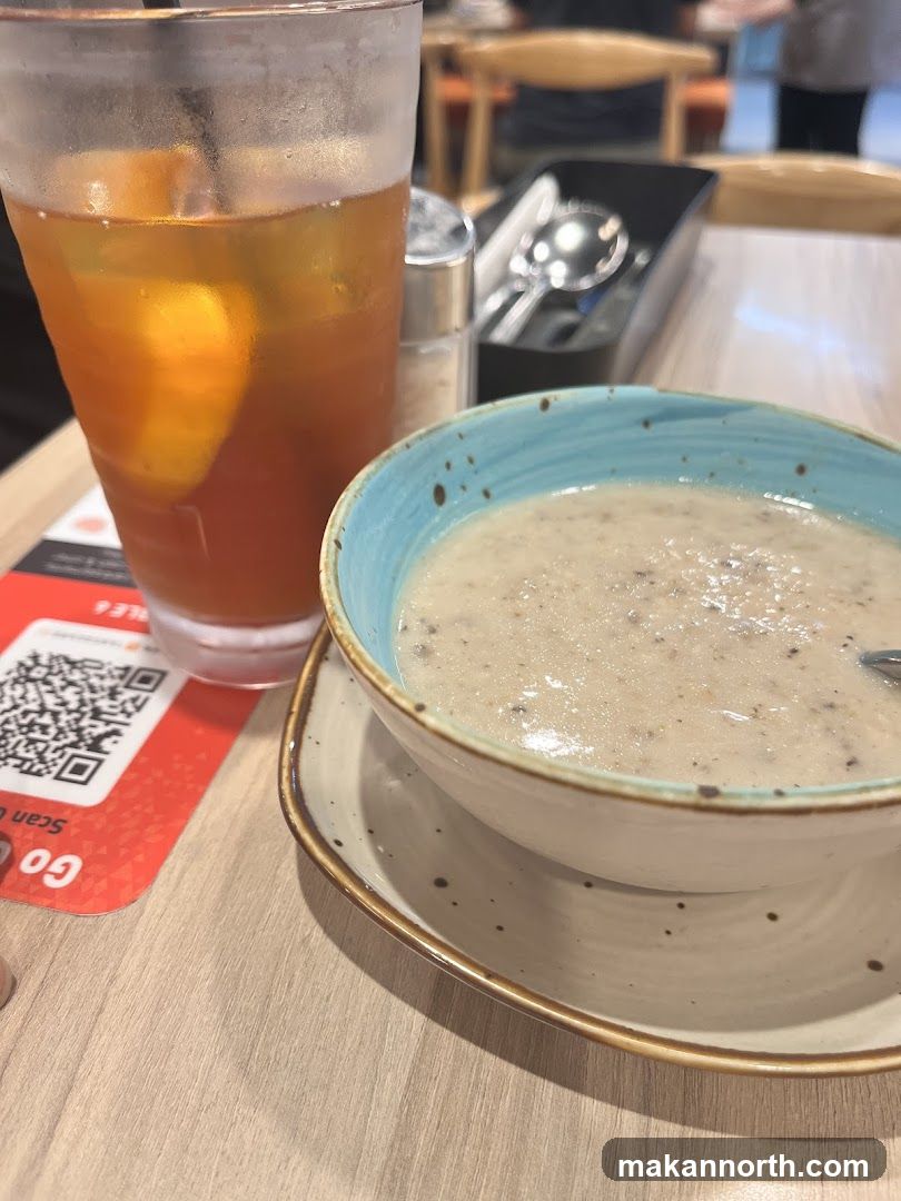 Mushroom Soup and Iced Tea