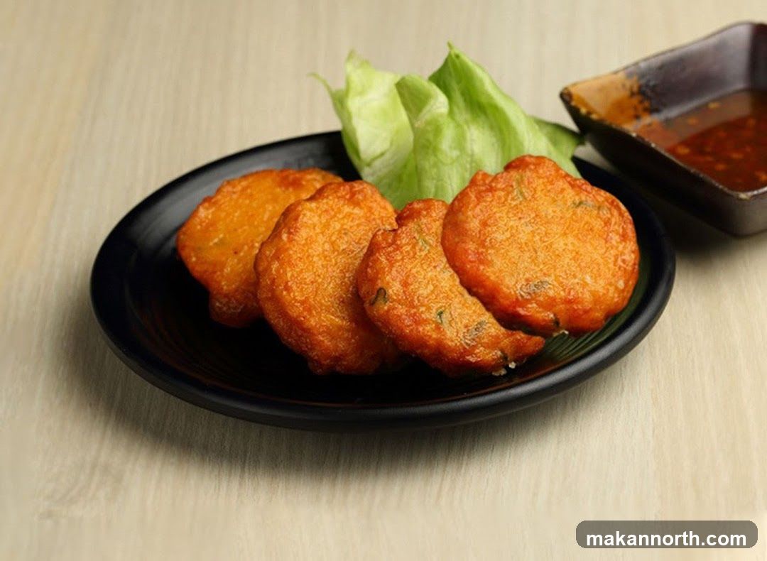 Fish Cakes with Dipping Sauce