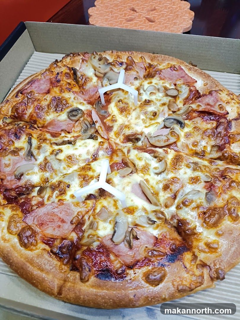 Pizza Hut Delivery - Junction 9