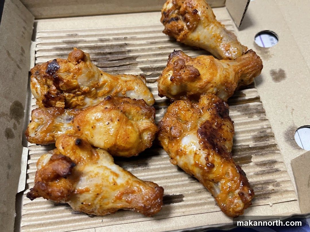 Chicken Wings in a Box