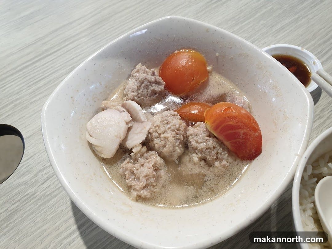 Pork Ball Soup with Tomatoes