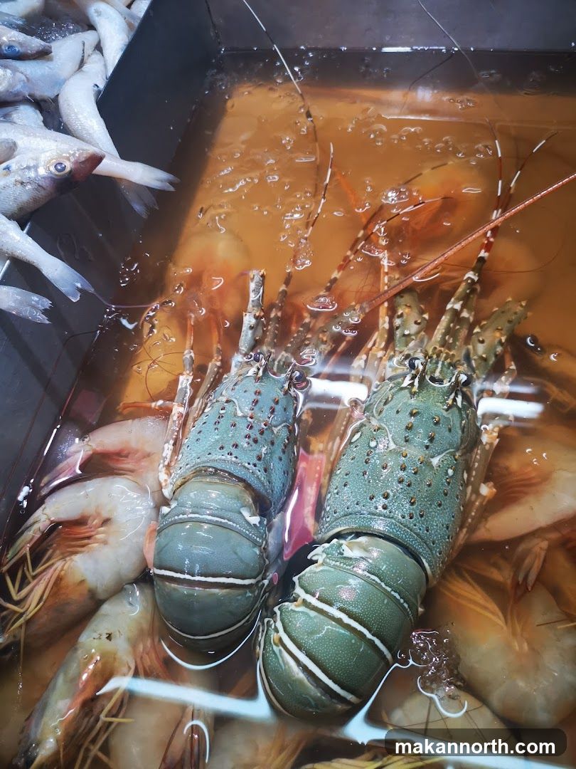 Fresh Seafood Display