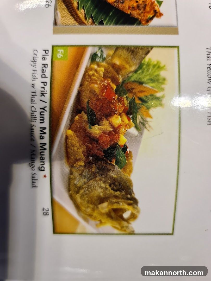 Pla Rad Prik / Yum Ma Muang