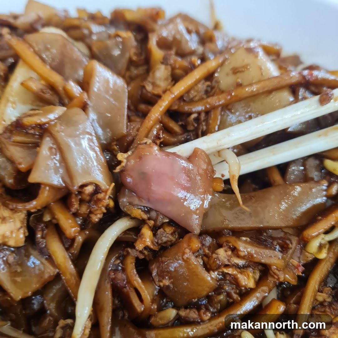 Close-up of Char Kway Teow