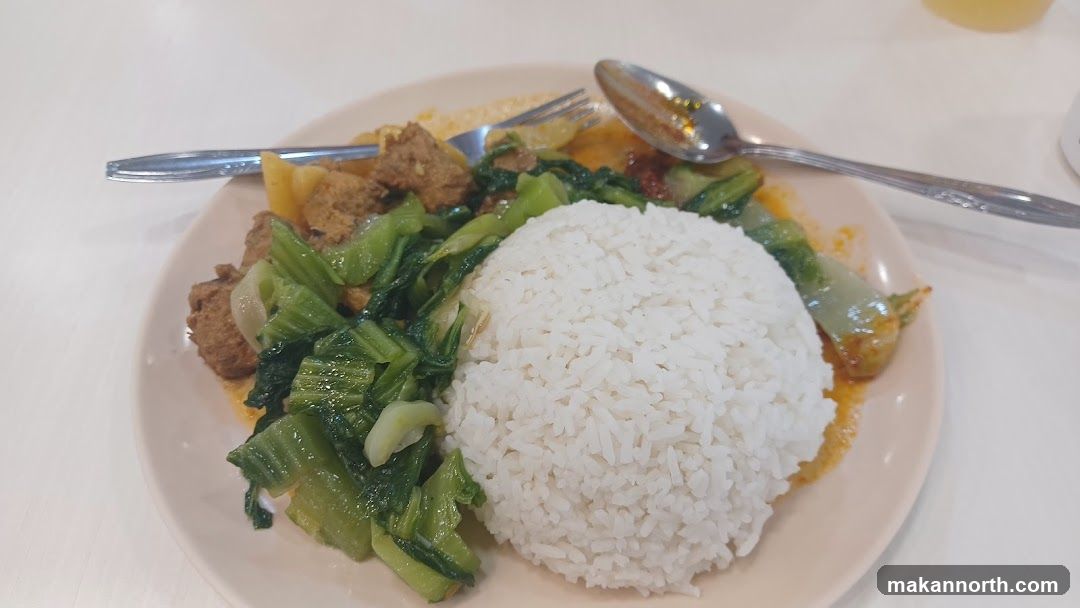 Rice with Stir-fried Vegetables and Meat