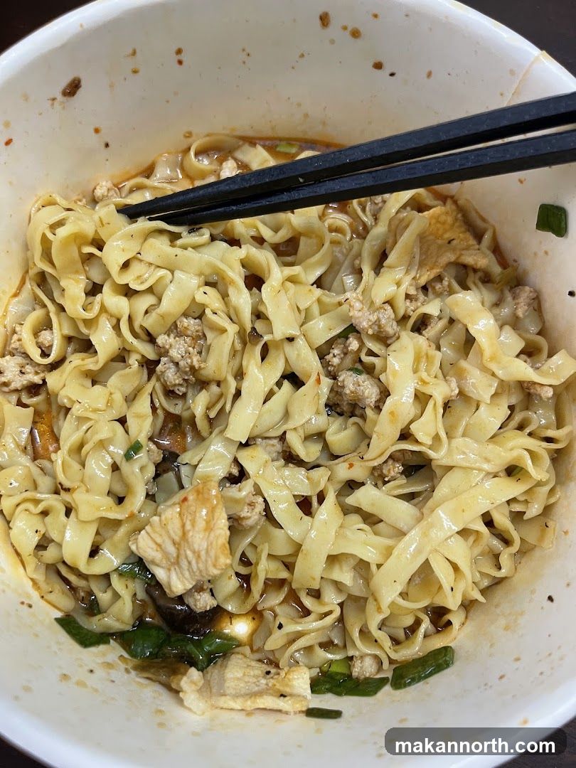 Noodles with Meat and Green Onions
