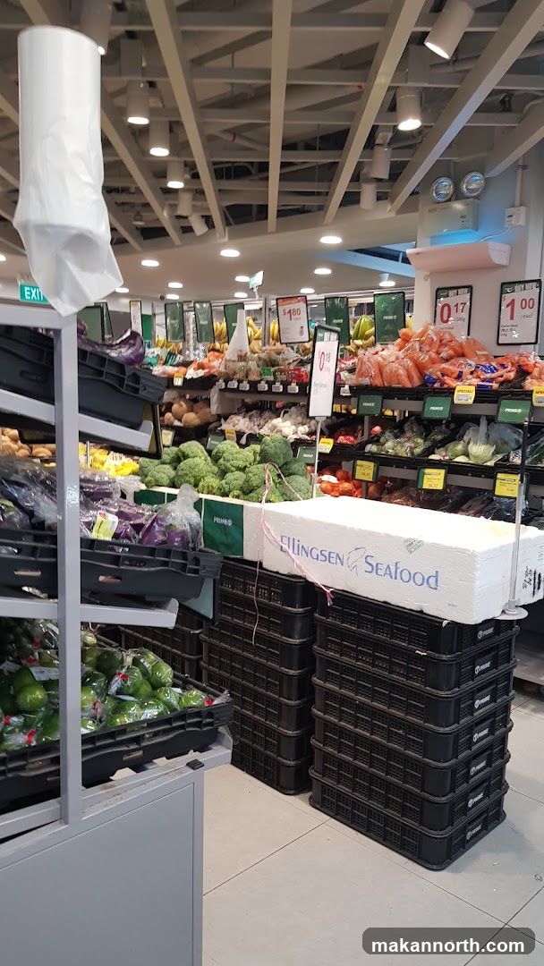 Supermarket Produce Aisle