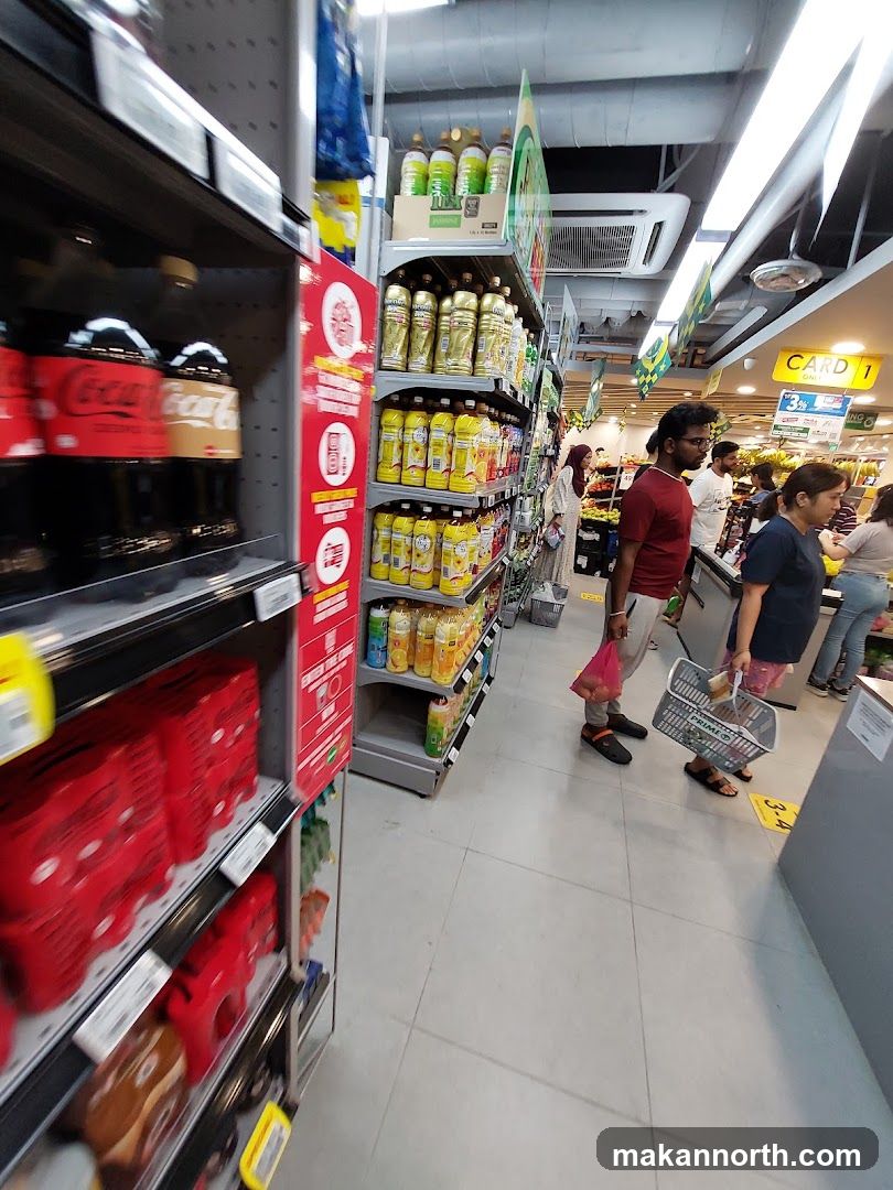 Supermarket Aisle