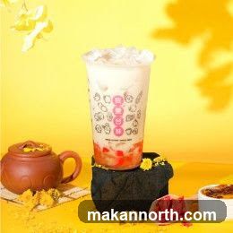 Drink with toppings