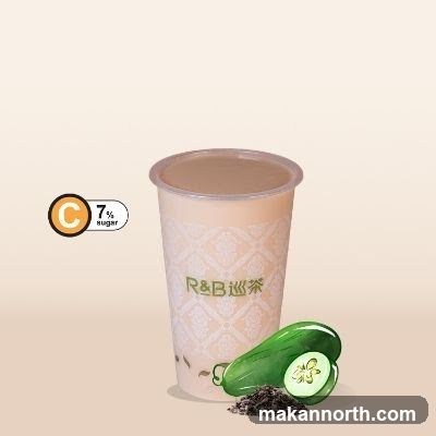 R&B Tea Drink with Cucumber and Tea Leaves