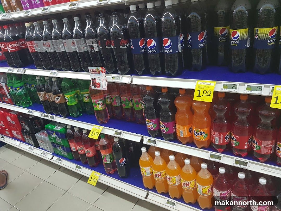 Soft Drinks Aisle